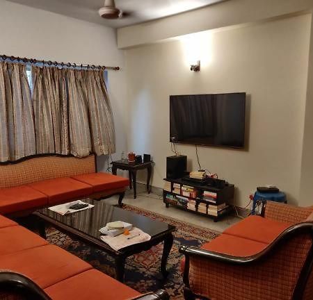 Lovely Couple Friendly Guest House Колката Екстериор снимка